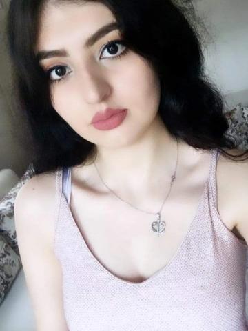 Моника